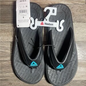 Women’s Reebok Density flip flop, 8W